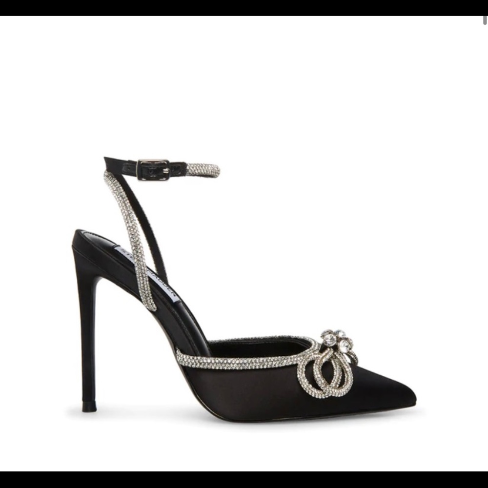 Steve Madden viable black satin heels